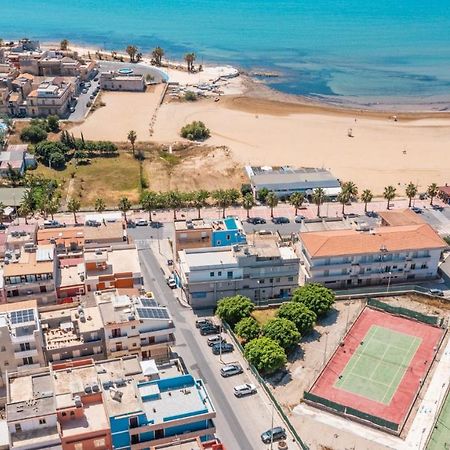 Vega Sul Mare - Pozzallo Luaran gambar